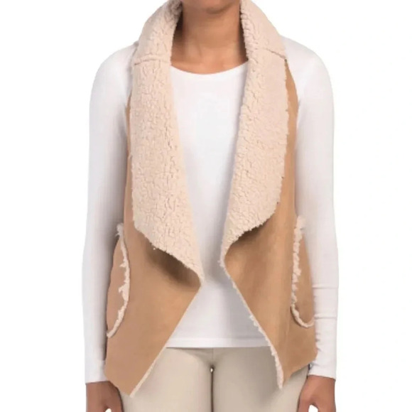 BB Dakota Reversible Vest S Whiskey Brown Faux Suede Sherpa Open Front NWT - Picture 1 of 15